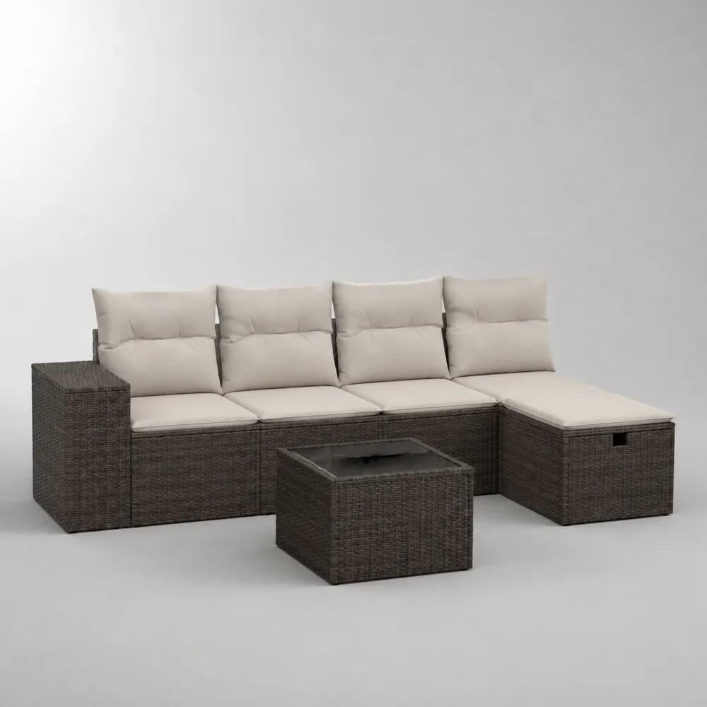 Divano da giardino angolare a L in rattan PE con chaise longue tavolino in vetro struttura in acciaio marrone e beige 260 x 200 x 75 cm